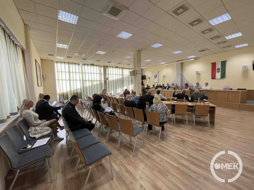 A Pénzügyi és Gazdasági Bizottság is tárgyalt.