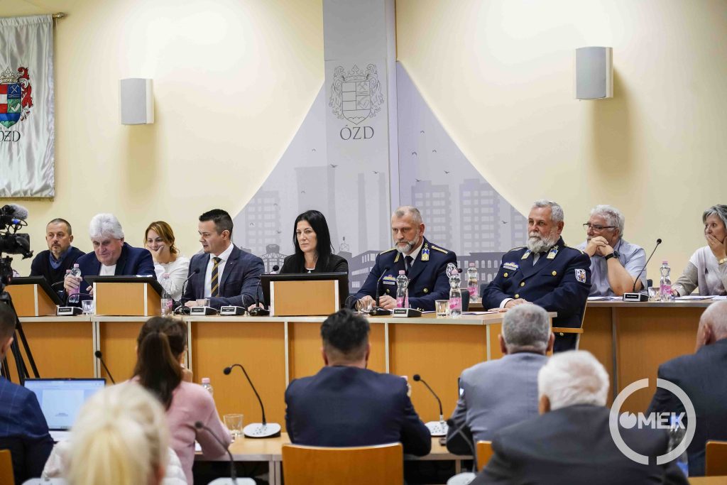 A rendőrség beszámolóját is meghallgatták a képviselők.