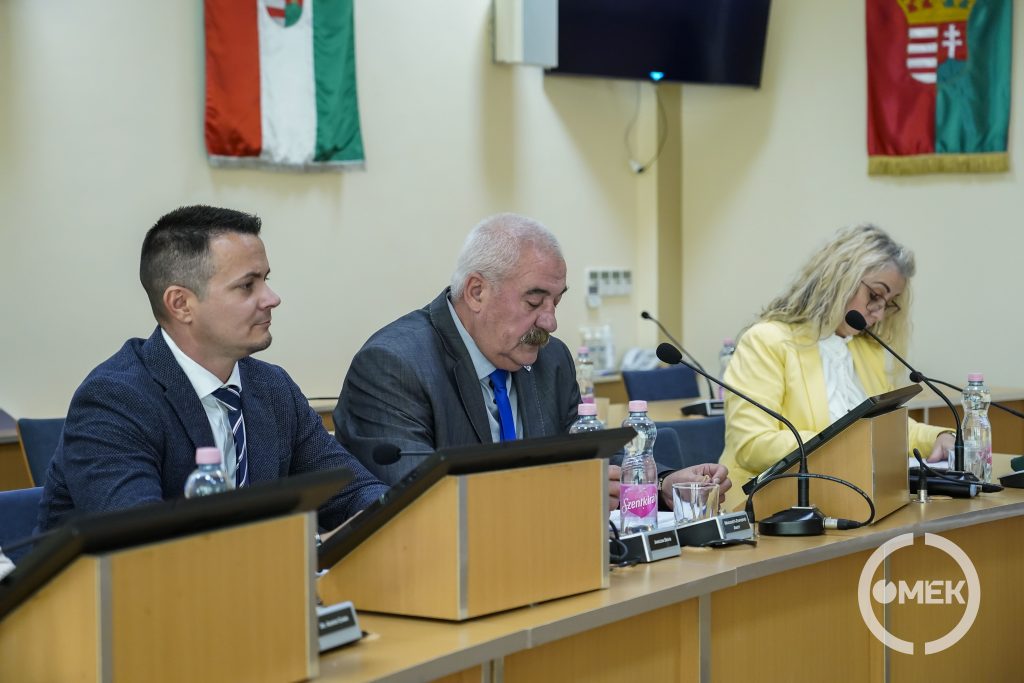 Az ÜRB és az OKSB együttes ülését vezeti Csák Árpád.