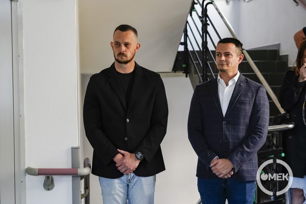 Csák László, önkormányzati képviselő és Janiczak Dávid polgármester.